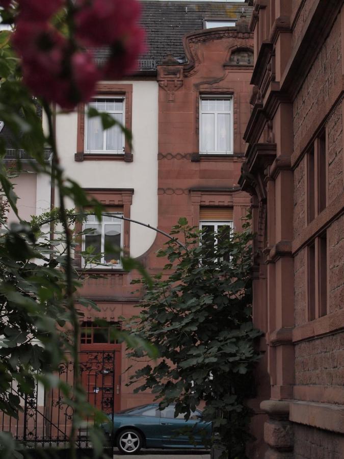 Haus Mittendrin Neustadt an der Weinstrasse Exterior photo
